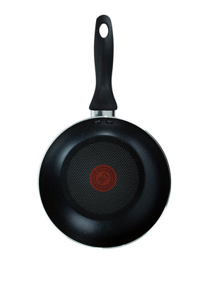 Essentials Frypan 24cm